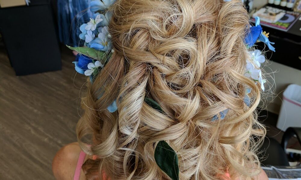 Mister Rogers Hairstyling